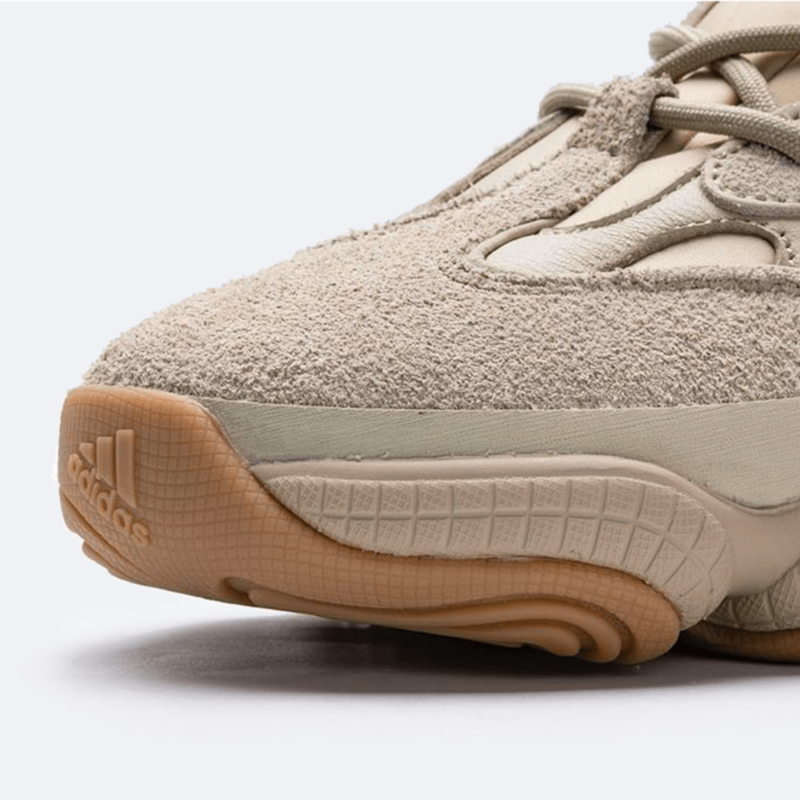 do yeezy 500s run small